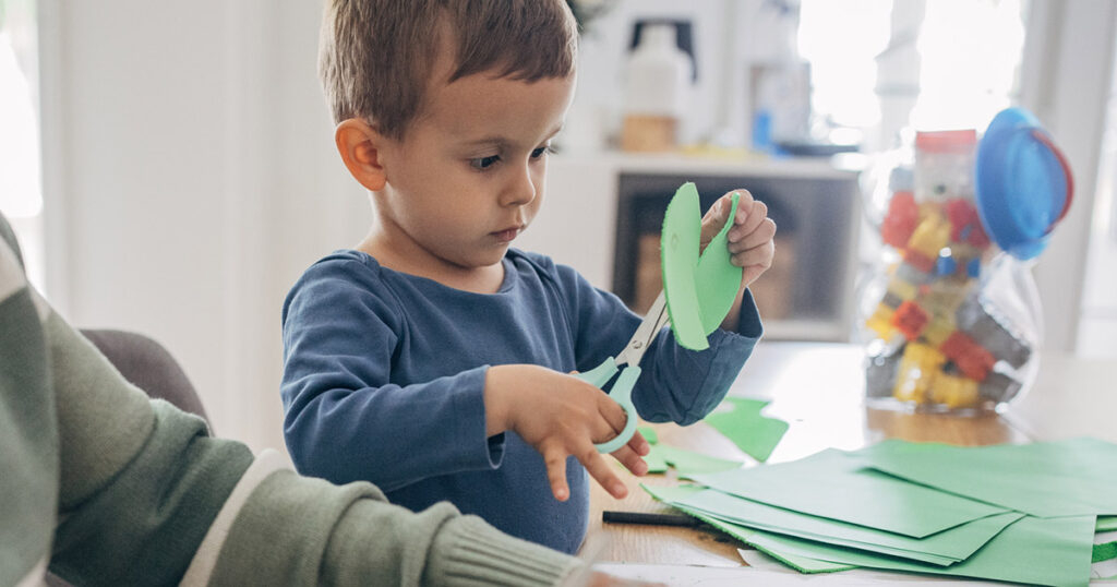 What Are the Best Approaches to Motor Skill Development for Toddlers? 2 Motor Skill Development for Toddlers in dubai